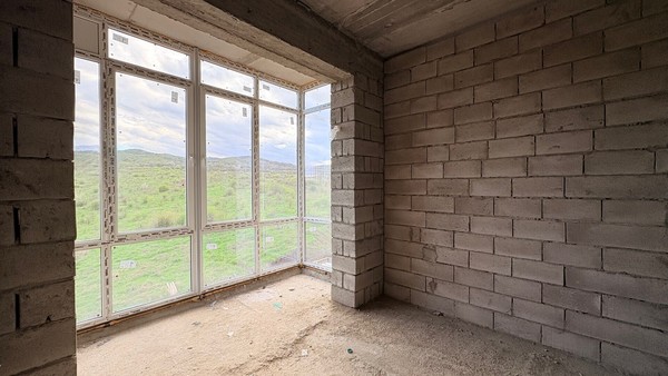 Продам однокомнатную (1-комн.) квартиру, Солнечная ул, 7, Нальчик г