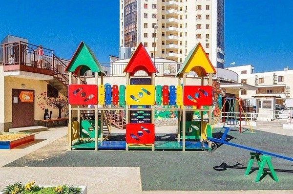 Продам двухкомнатную (2-комн.) квартиру, Виноградная ул, 2вк3, Беранда с