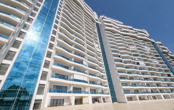 Продам трехкомнатную (3-комн.) квартиру, Курортный (Хостинский р-н) пр-кт, 925, Сочи г