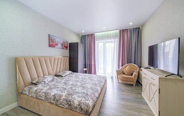 Продам трехкомнатную (3-комн.) квартиру, Курортный (Хостинский р-н) пр-кт, 925, Сочи г