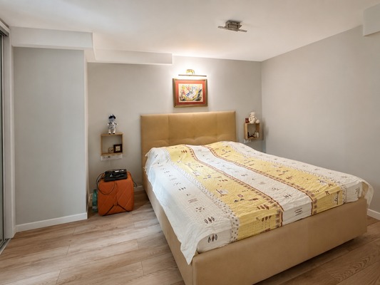 Продам двухкомнатную (2-комн.) квартиру, Боровское ш, 2к2, Москва г