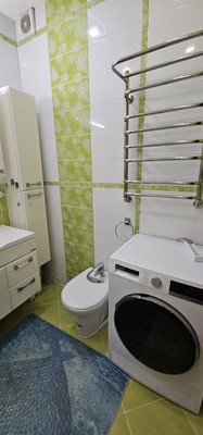 Продам двухкомнатную (2-комн.) квартиру, Родники мкр, 3, Знамя Октября п