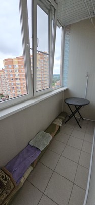 Продам двухкомнатную (2-комн.) квартиру, Родники мкр, 3, Знамя Октября п