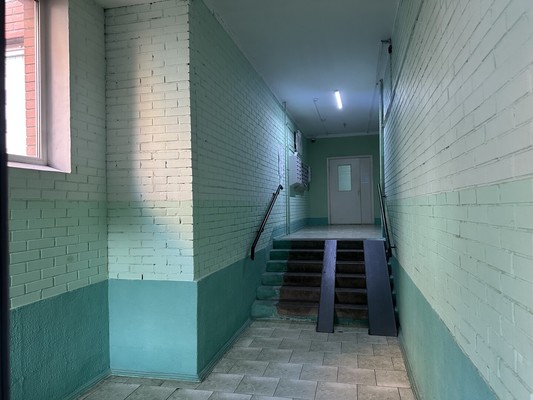 Продам двухкомнатную (2-комн.) квартиру, Родники мкр, 3, Знамя Октября п