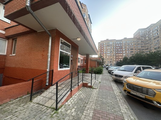 Продам двухкомнатную (2-комн.) квартиру, Родники мкр, 3, Знамя Октября п