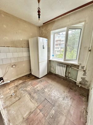 Продам двухкомнатную (2-комн.) квартиру, Постникова ул, 8, Фокино г