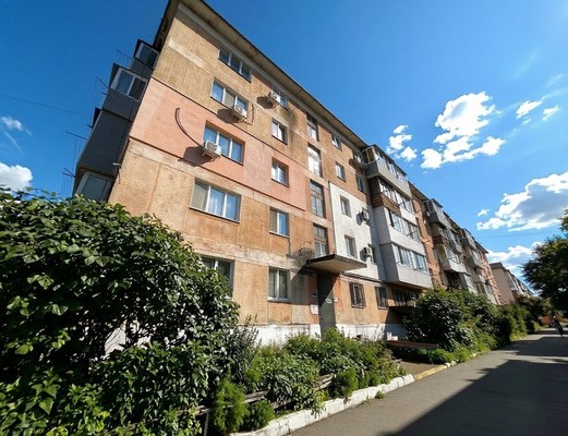 Продам двухкомнатную (2-комн.) квартиру, Постникова ул, 8, Фокино г