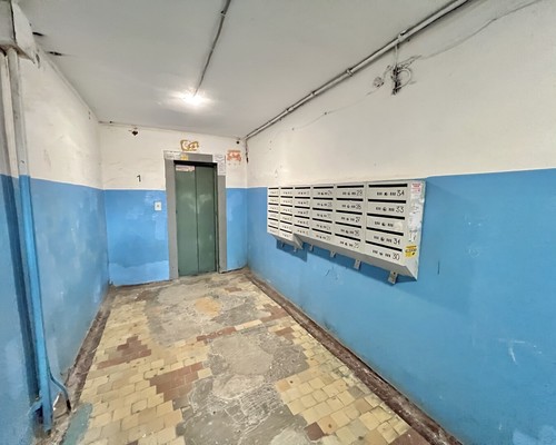 Продам многокомнатную квартиру, Ленинградский пр-кт, 36, Нижний Тагил г