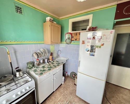 Продам многокомнатную квартиру, Ленинградский пр-кт, 36, Нижний Тагил г