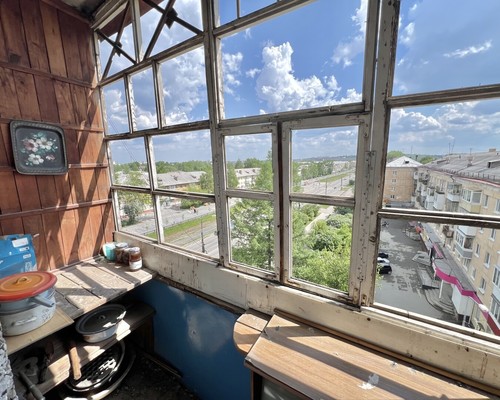 Продам многокомнатную квартиру, Ленинградский пр-кт, 36, Нижний Тагил г