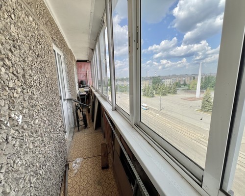 Продам многокомнатную квартиру, Ленинградский пр-кт, 36, Нижний Тагил г