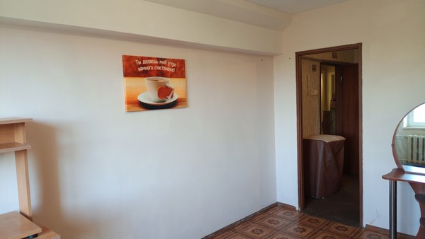 Продам двухкомнатную (2-комн.) квартиру, Донская ул, 45, Симферополь г