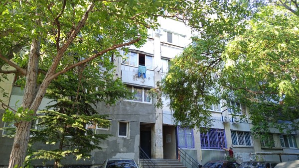 Продам двухкомнатную (2-комн.) квартиру, Донская ул, 45, Симферополь г