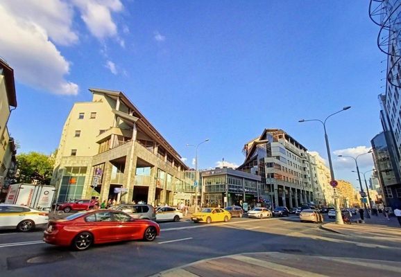 Сдам коммерческое помещение 2 000 м2, Новослободская ул, 16, Москва г