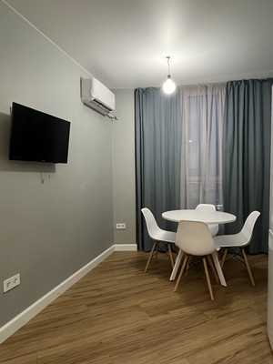 Продам двухкомнатную (2-комн.) квартиру, им. Адмирала Крузенштерна ул, 6, Краснодар г