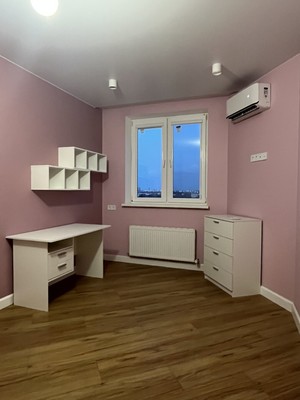 Продам двухкомнатную (2-комн.) квартиру, им. Адмирала Крузенштерна ул, 6, Краснодар г