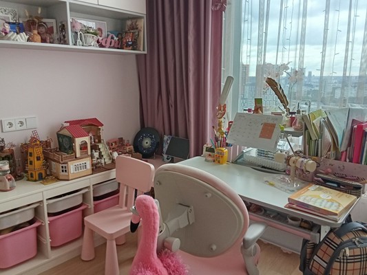 Продам трехкомнатную (3-комн.) квартиру, Мичуринский пр-кт, 56кТанде, Москва г