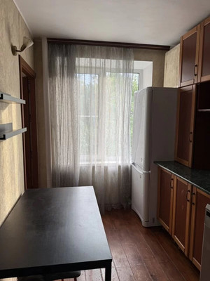 Продам двухкомнатную (2-комн.) квартиру, Окская ул, 30к1, Москва г
