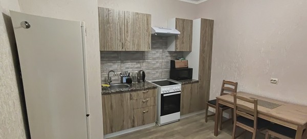 Продам однокомнатную (1-комн.) квартиру, Заречная ул, 17, Парголово п