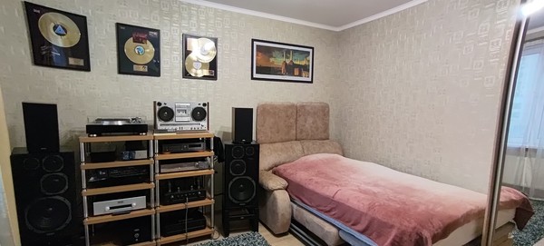 Продам однокомнатную (1-комн.) квартиру, Заречная ул, 17, Парголово п