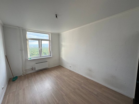 Продам трехкомнатную (3-комн.) квартиру, Сосновая ул, 1к3, Котельники г
