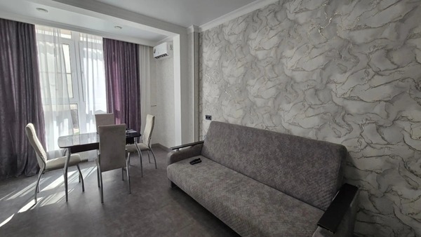 Продам однокомнатную (1-комн.) квартиру, Таманская ул, 121к7, Анапа г