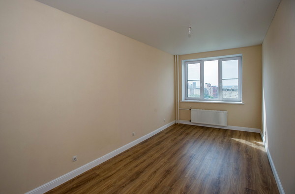 Продам трехкомнатную (3-комн.) квартиру, Углеуральская ул, 25, Пермь г