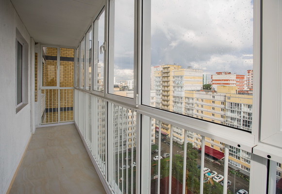 Продам трехкомнатную (3-комн.) квартиру, Углеуральская ул, 25, Пермь г
