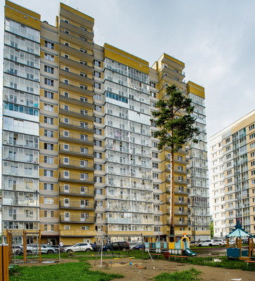 Продам трехкомнатную (3-комн.) квартиру, Углеуральская ул, 25, Пермь г