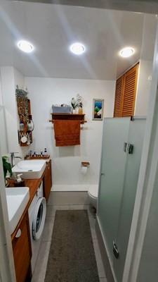 Продам трехкомнатную (3-комн.) квартиру, Красные Казармы ул, 67, Пермь г