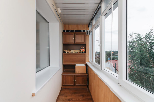 Продам трехкомнатную (3-комн.) квартиру, Красногвардейская ул, 11, Ханты-Мансийск г
