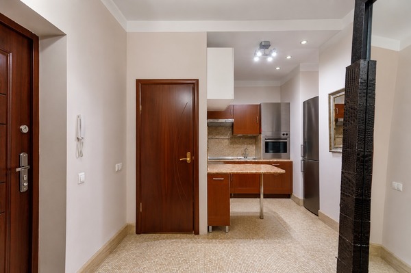 Продам двухкомнатную (2-комн.) квартиру, Соловьиная Роща ул, 9, Москва г