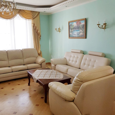 Сдам трехкомнатную (3-комн.) квартиру, Давыдковская ул, 16, Москва г