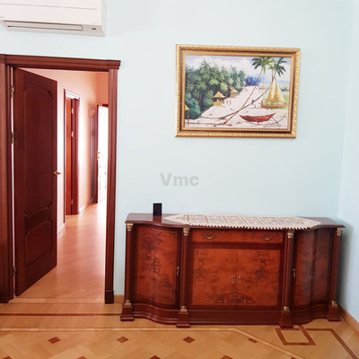 Сдам трехкомнатную (3-комн.) квартиру, Давыдковская ул, 16, Москва г