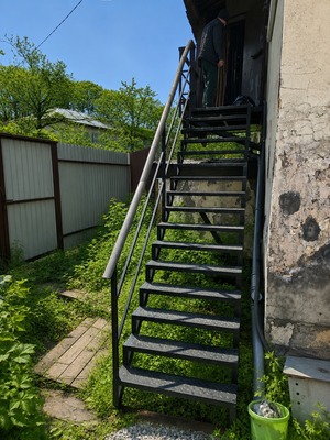 Продам трехкомнатную (3-комн.) квартиру, Астафьева ул, 4, Находка г
