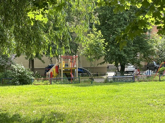 Продам двухкомнатную (2-комн.) квартиру, Вокзальная ул, 6, Колпино г