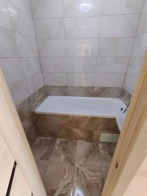 Продам однокомнатную (1-комн.) квартиру, Ковыльная ул, 64, Симферополь г