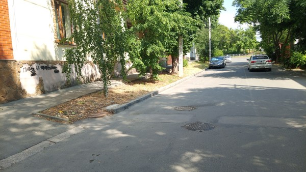 Продам однокомнатную (1-комн.) квартиру, Генерал-майора П.П.Яременко ул, 42, Симферополь г