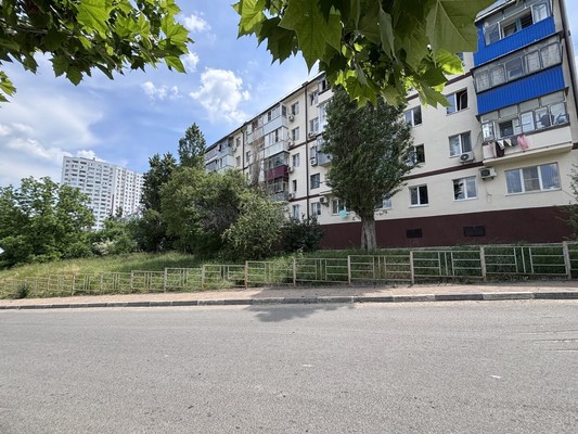 Продам однокомнатную (1-комн.) квартиру, Герцена ул, 7, Новороссийск г