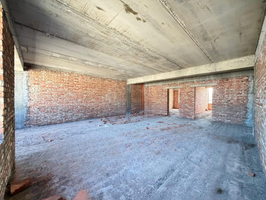 Продам трехкомнатную (3-комн.) квартиру, Ватутина ул, 29, Нальчик г