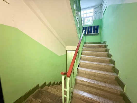 Продам однокомнатную (1-комн.) квартиру, им. Матэ Залки ул, 7А, Симферополь г