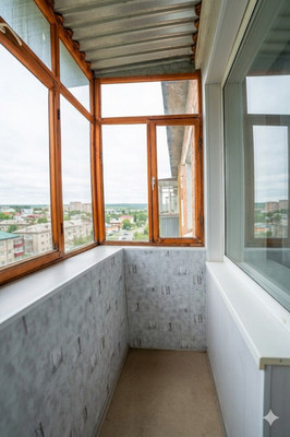 Продам двухкомнатную (2-комн.) квартиру, Школьная ул, 4, Шарапова-Охота п