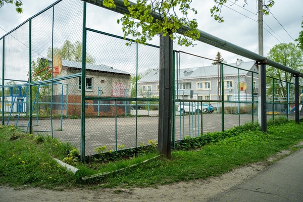 Продам двухкомнатную (2-комн.) квартиру, Школьная ул, 4, Шарапова-Охота п