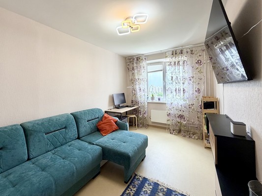 Продам двухкомнатную (2-комн.) квартиру, Центральная ул, 41, Чехов г