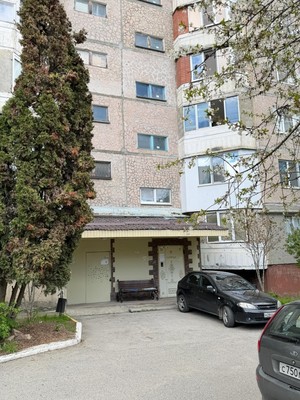 Продам трехкомнатную (3-комн.) квартиру, Атажукина ул, 8, Нальчик г