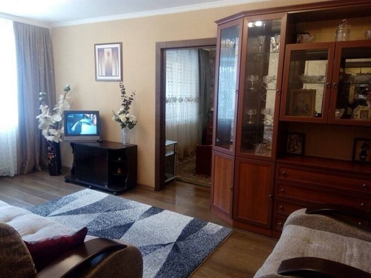 Продам трехкомнатную (3-комн.) квартиру, Подольская ул, 17, Северово д