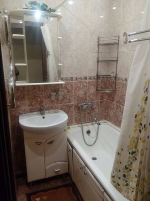 Продам трехкомнатную (3-комн.) квартиру, Подольская ул, 17, Северово д