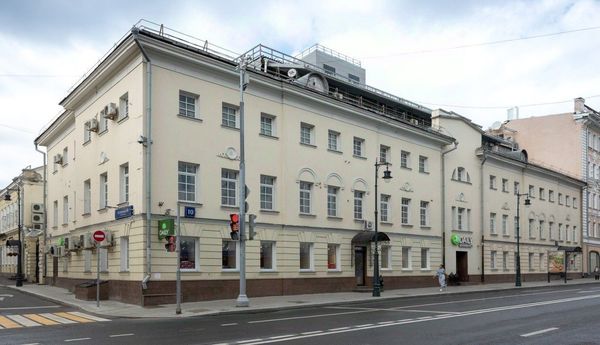 Продам коммерческое помещение 370 м2, Остоженка ул, 10, Москва г