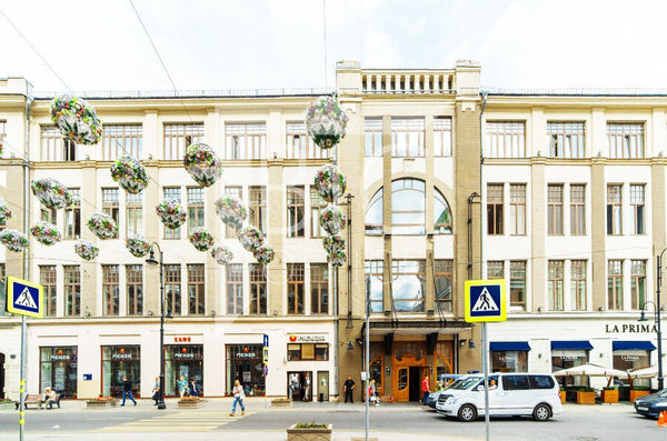 Сдам коммерческое помещение 1 058 м2, Дмитровка Б. ул, 32 1, Москва г