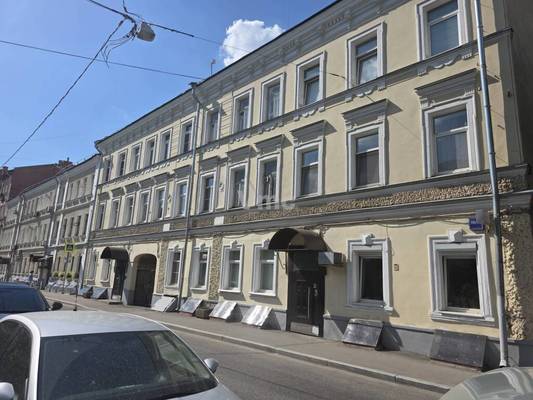 Сдам коммерческое помещение 290 м2, Большой Сергиевский пер, 19, Москва г